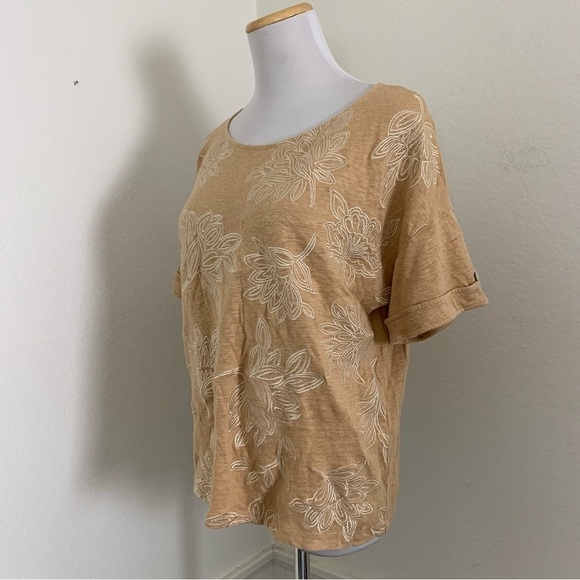 Chicos Womens 100% Linen Embroidered Short Sleeve Top Tan Neutral Lagenlook - Picture 3 of 16